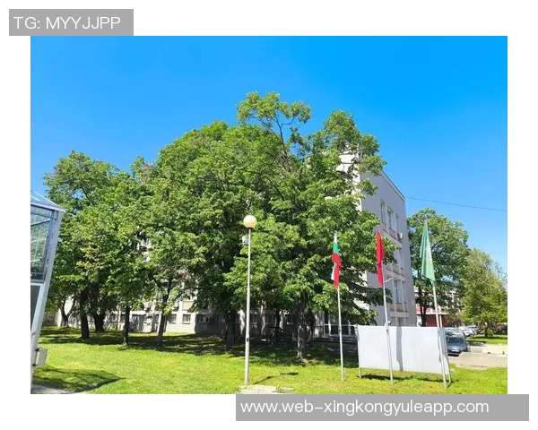 米奇约翰逊谈火箭队的竞争精神与48分钟的考验让我倍感自豪